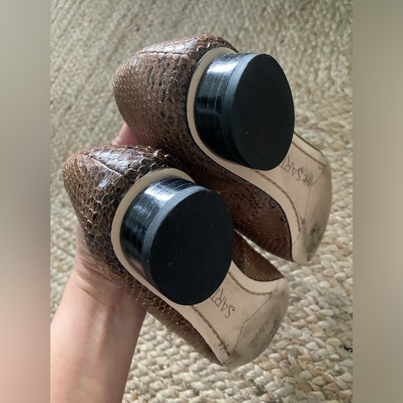 Franco Sarto Snakeskin Loafers W6 - Picture 5 of 8